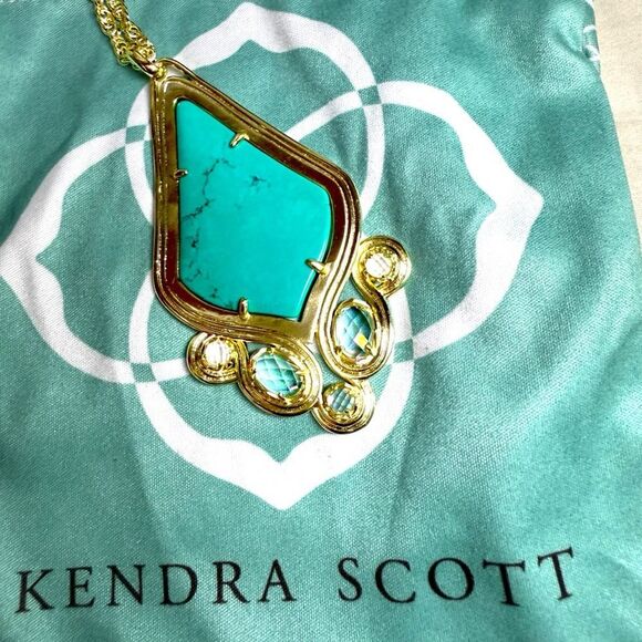 NWT Kendra Scott Teresa Pendant Necklace Gold Teal - Picture 4 of 7